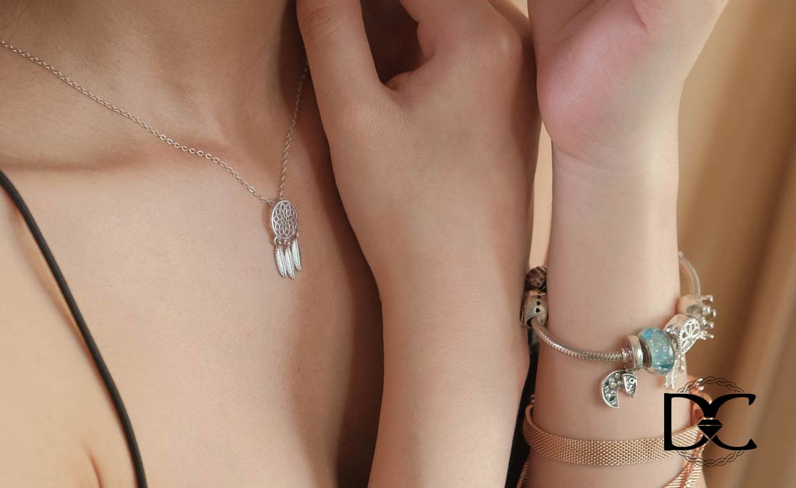 vòng-cổ-khắc-tên-theo-yêu-cầu